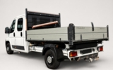 vehicle image #8