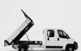 vehicle image #16
