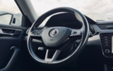 vehicle image #30