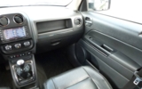 vehicle image #15