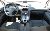 vehicle image #14