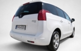 vehicle image #8