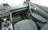 vehicle image #16