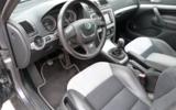 vehicle image #19