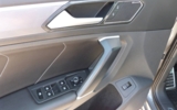 vehicle image #30