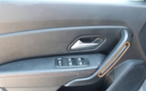 vehicle image #14