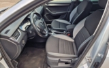 vehicle image #9