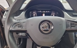 vehicle image #9