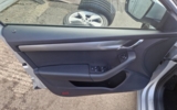 vehicle image #8
