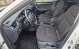 vehicle image #9