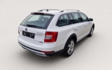 vehicle image #4