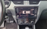 vehicle image #17