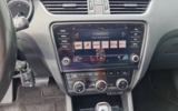 vehicle image #13