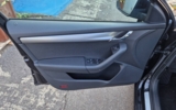 vehicle image #8
