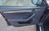vehicle image #7