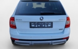 Škoda Octavia Combi SCOUT 2.0 TDI 4x4 – fotografia 7