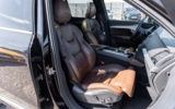 vehicle image #19