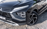 vehicle image #4