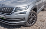 vehicle image #4