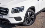 vehicle image #4