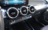 vehicle image #33