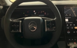 vehicle image #9