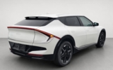 vehicle image #5