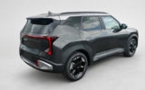 vehicle image #13