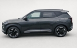 vehicle image #11