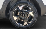 vehicle image #14