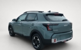 vehicle image #6
