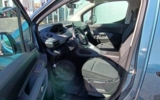 vehicle image #7