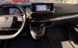 vehicle image #11