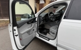 vehicle image #11