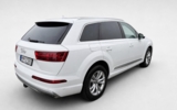 vehicle image #8