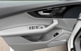 vehicle image #12