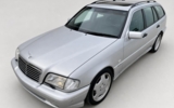 vehicle image #3