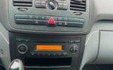 vehicle image #19