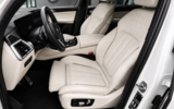 vehicle image #11