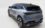 vehicle image #4