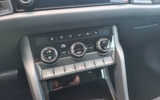 vehicle image #10