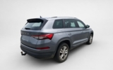 vehicle image #4