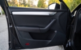 vehicle image #18
