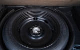 vehicle image #52