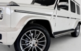 vehicle image #8