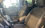 vehicle image #10