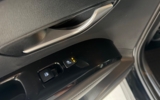 vehicle image #10
