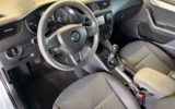 vehicle image #12