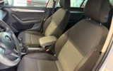 vehicle image #10
