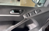 vehicle image #17